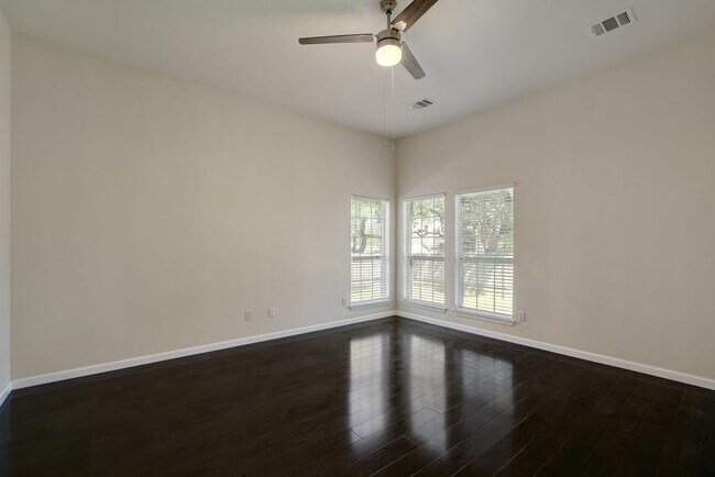 Building Photo - 6512 Walebridge Ln