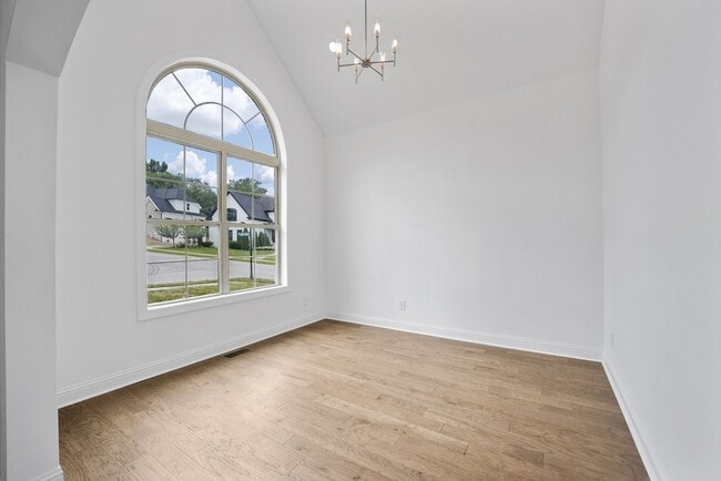 Building Photo - Newer Custom Brick Home in Lebanon