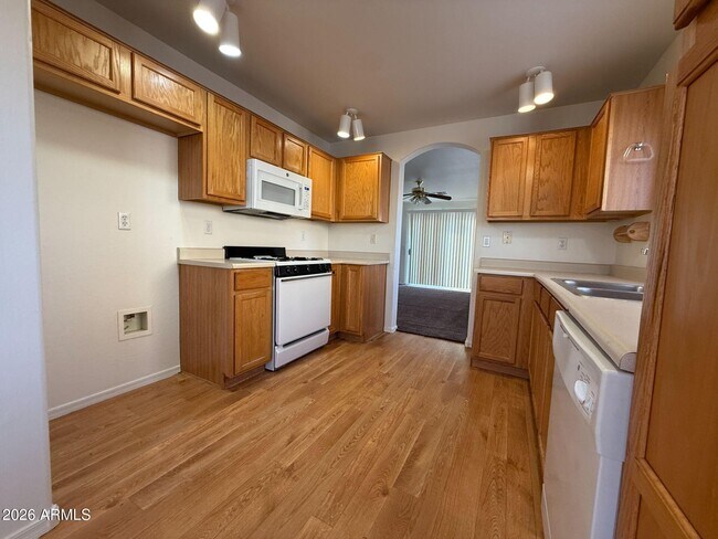 Building Photo - 12705 W Aster Dr