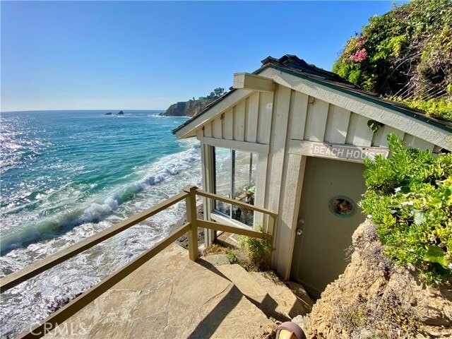 Building Photo - 1137 Marine Dr