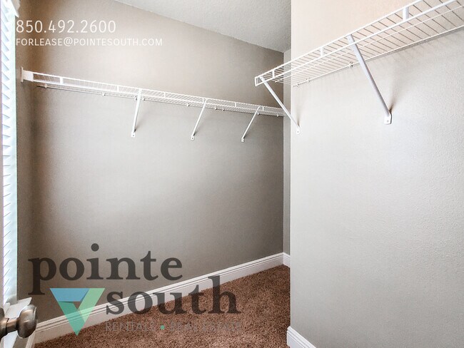 Building Photo - 2263 Somerville Ct