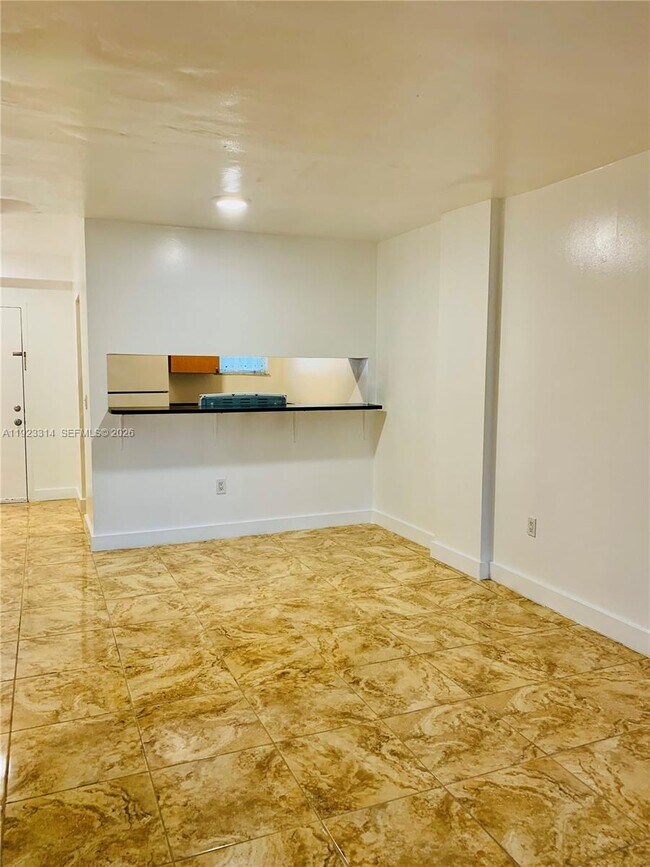 Building Photo - 665 NE 83rd Terrace