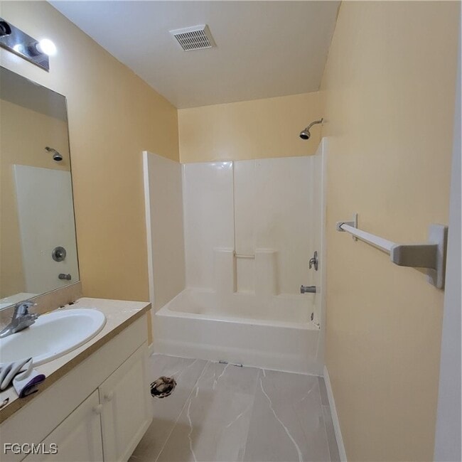 Building Photo - 5235 30th St SW