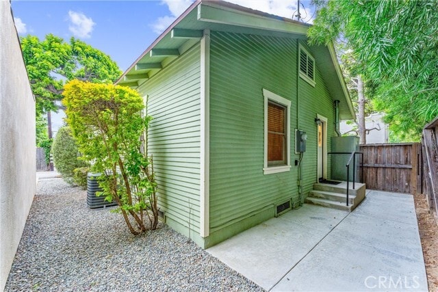 Building Photo - 219 N Center St