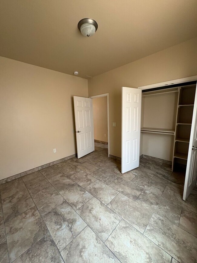 Building Photo - Charming 3 bedroom/2 bathroom Home located in Las Cruces !