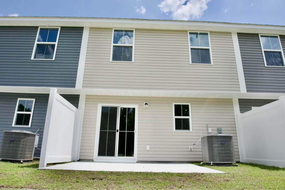 Building Photo - 121 Pennsylvania Dr