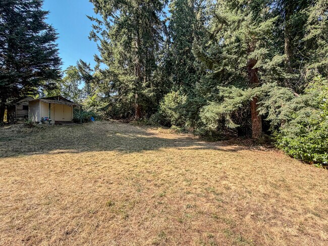 Building Photo - 21726 58th Ave W