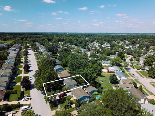 Building Photo - 9012 89th St