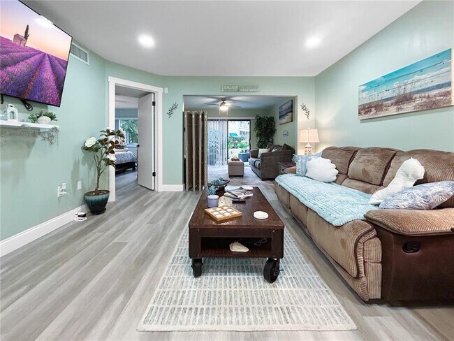 Building Photo - 11440 Harbor Way