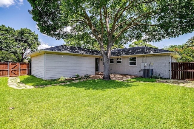 Building Photo - 603 Bondstone Dr