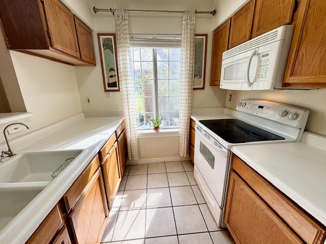 Kitchen - 5958 Gunbarrel Ave