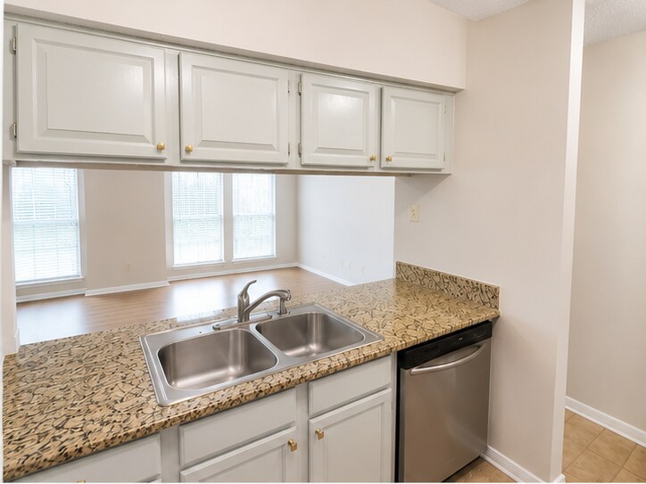 Building Photo - 119 Chamale Cv W