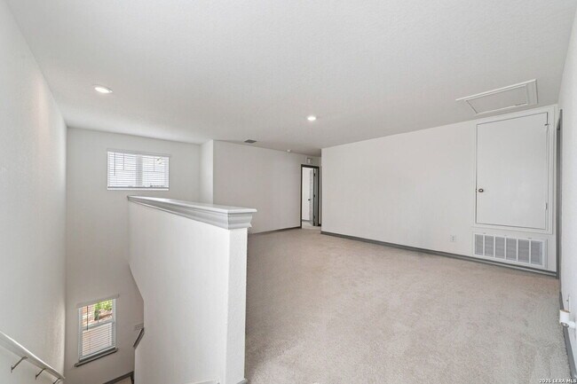 Building Photo - Like New 4 Bedroom Home in Corley Farms with First Floor Primary and Game Room