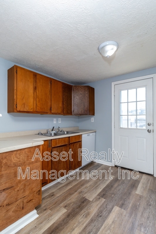 Building Photo - 3023 Rector St