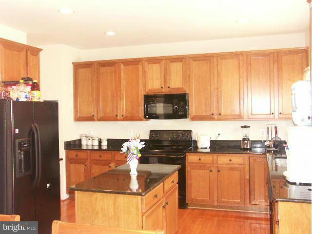 Building Photo - 18486 Quantico Gateway Dr
