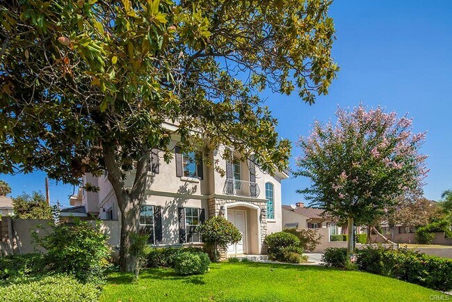 Building Photo - 1035 Fairview Ave