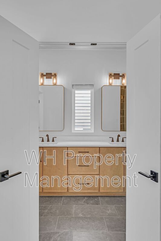 Building Photo - 3820 Tigerbelle Dr