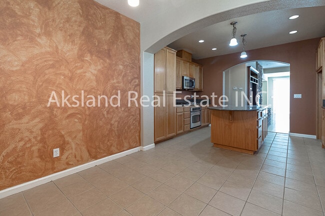 Building Photo - 936 Heartland Dr
