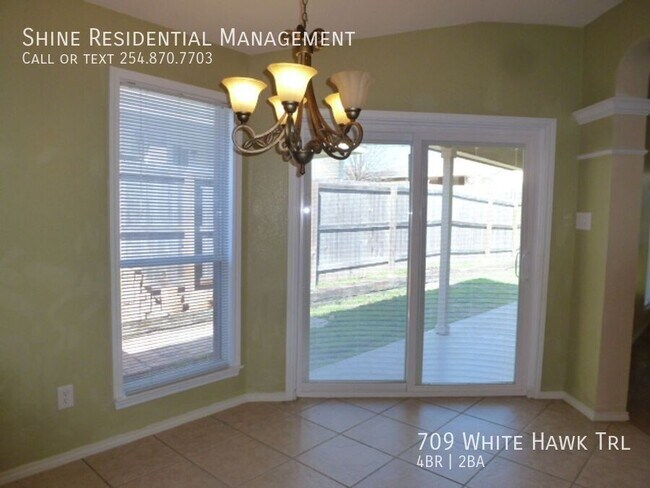 Building Photo - 709 White Hawk Trl