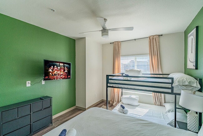 Building Photo - 9600 W Georgia Ave