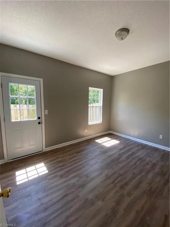Building Photo - 812 Brittany Way