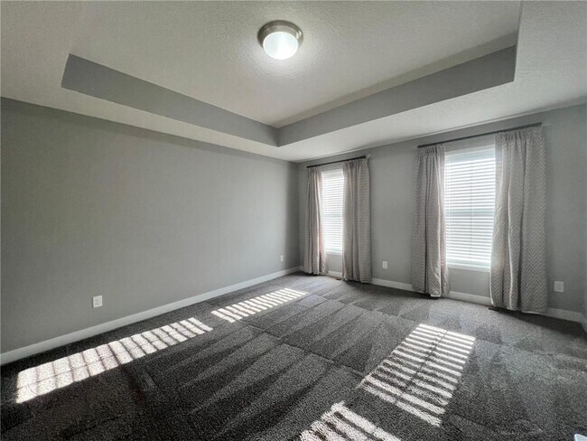 Building Photo - 7262 Alvarado Ln N