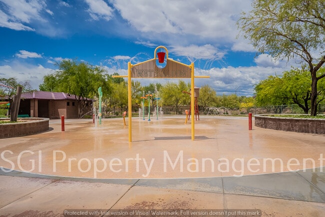 Building Photo - 39531 N White Tail Ln