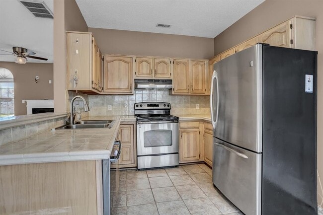 Building Photo - 2270 Timberlake Lane, Newport News, VA  23602
