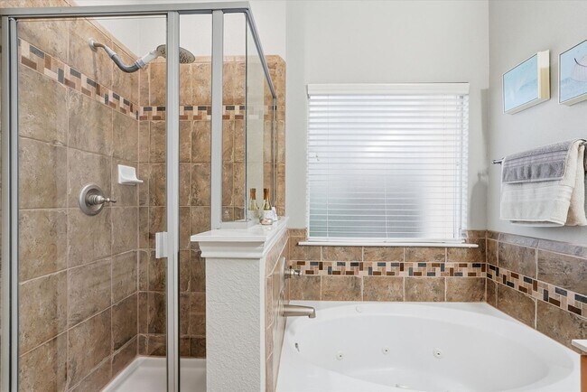 Building Photo - Beautiful 3-Bedroom, 2.5-Bath Townhouse in Plano ISD