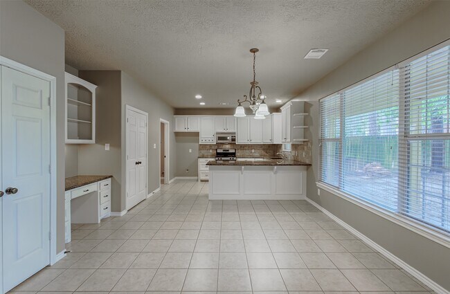 Building Photo - 14918 Pollux Dr