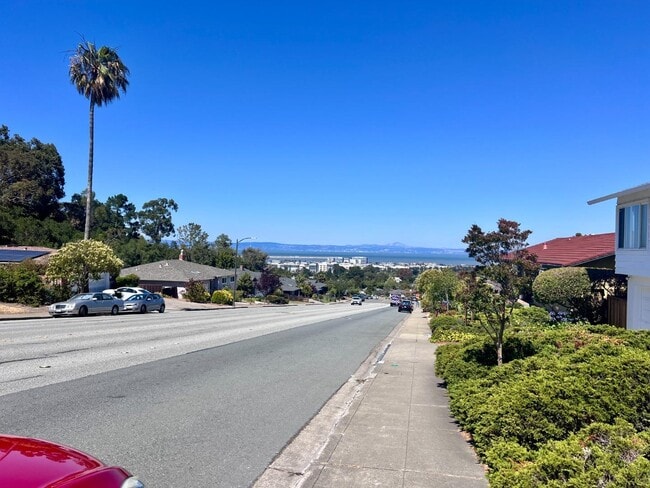 Primary Photo - 2717 Trousdale Dr