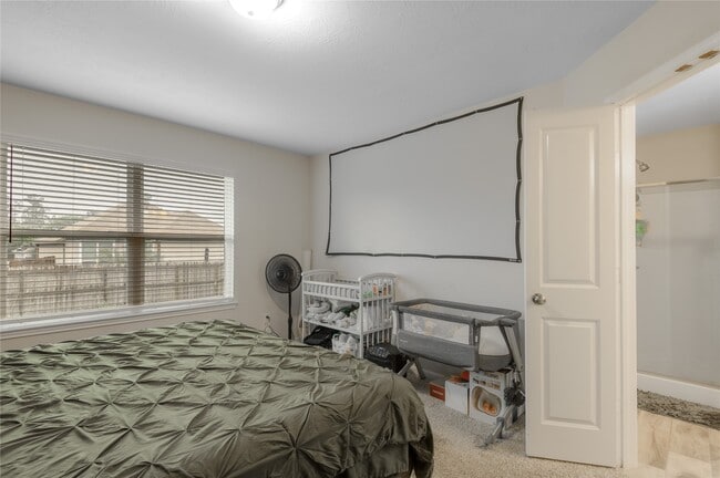 Building Photo - 106 Rudder Wy