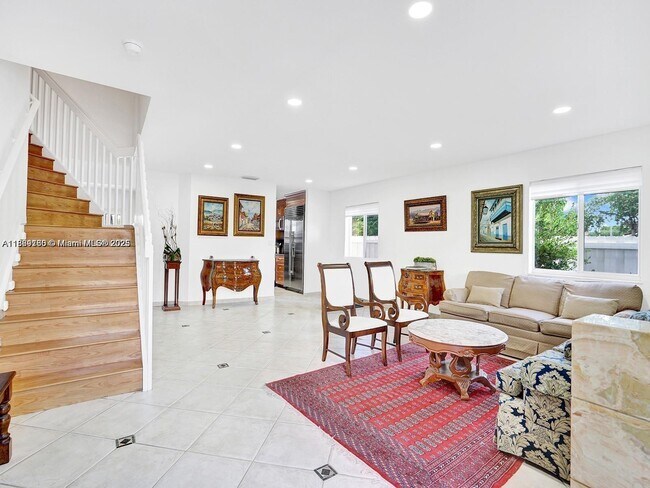 Building Photo - 5343 NW 111th Ct