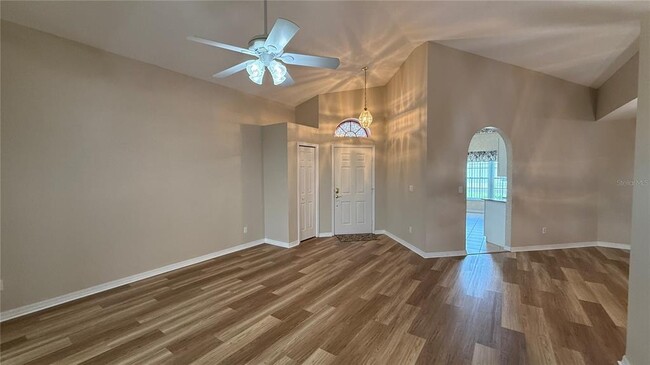 Building Photo - 137 Ridge View Dr