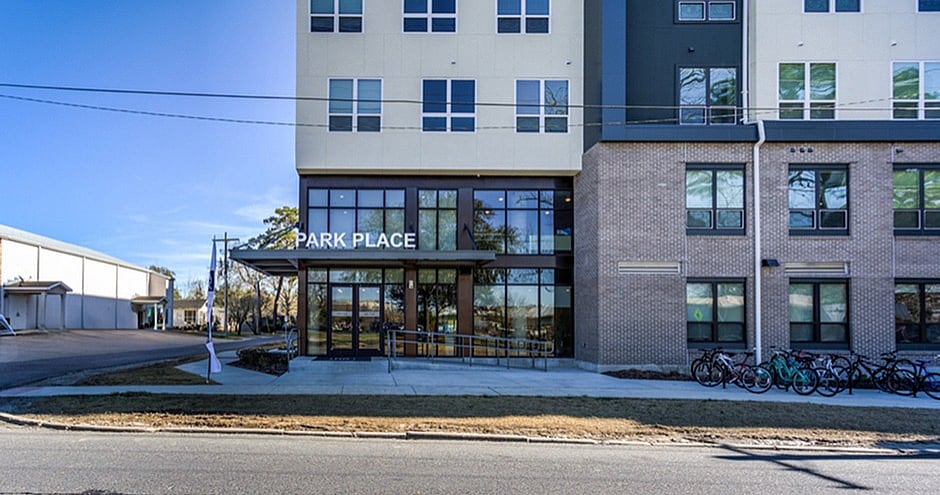 Primary Photo - Park Place Baton Rouge Apartments