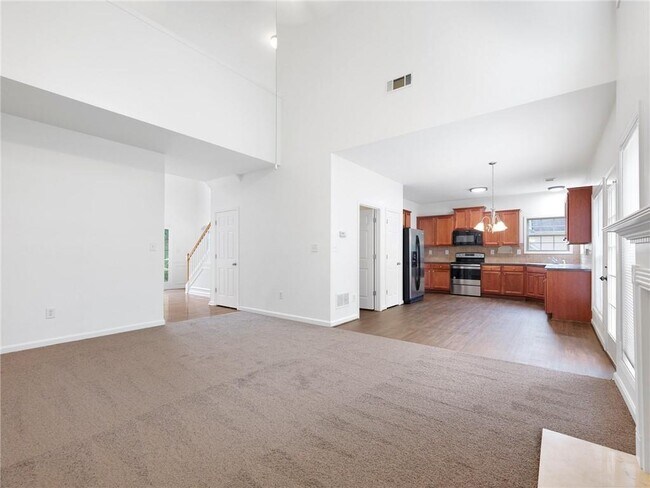Building Photo - 3926 Walnut Grove Way