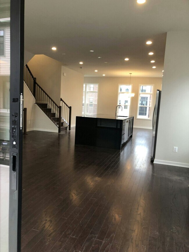 Building Photo - 22188 Webster Pk Ter