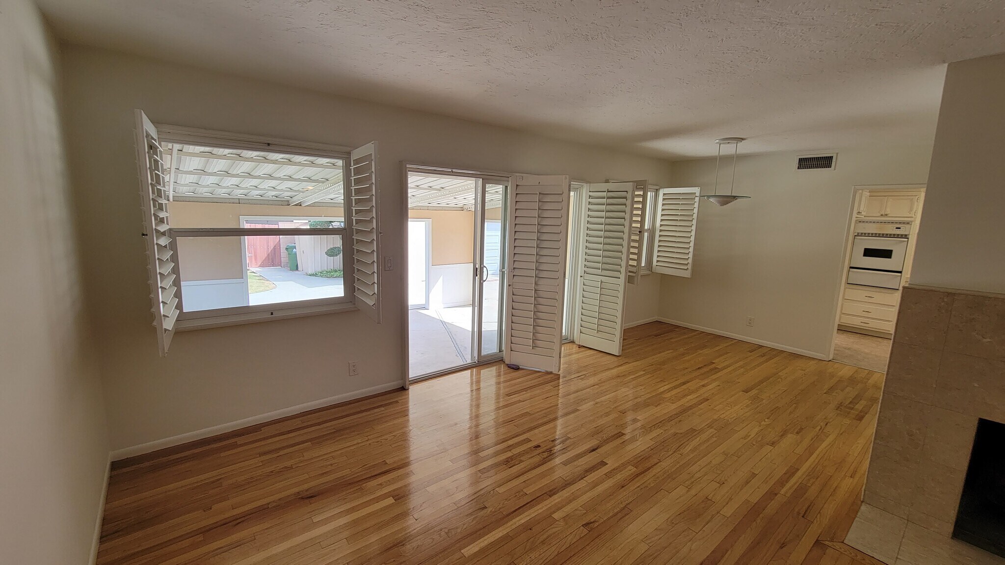 Building Photo - 6508 Belmar Ave