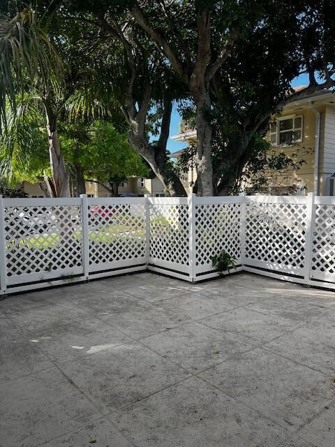 Building Photo - 4701 Roxbury Ct