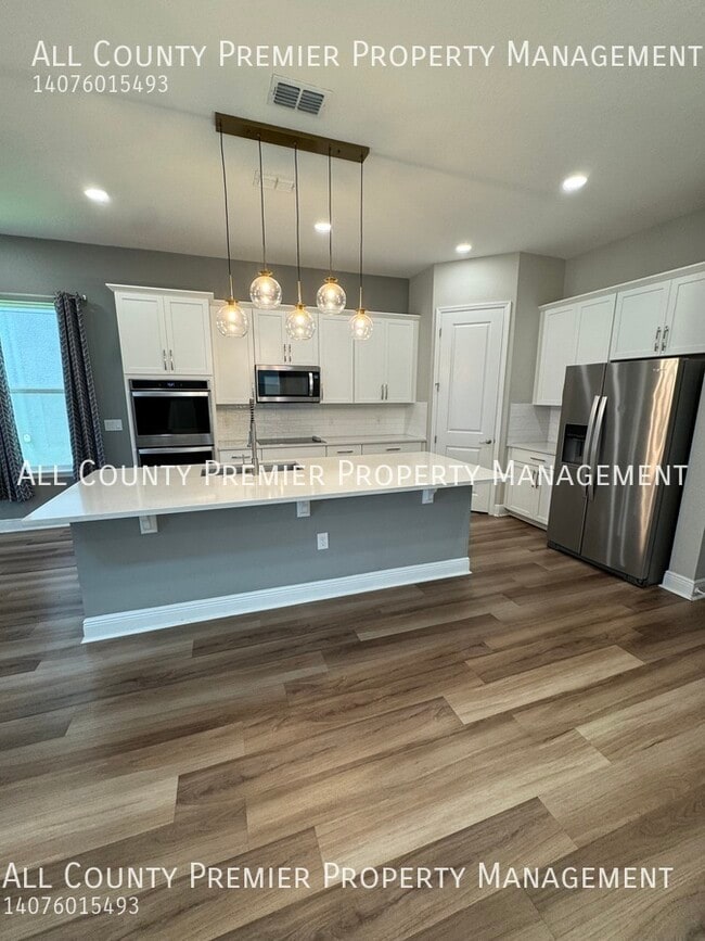 Building Photo - 10235 Austrina Oak Lp