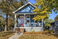 Building Photo - Cozy 1 Bedroom Bungalow!!