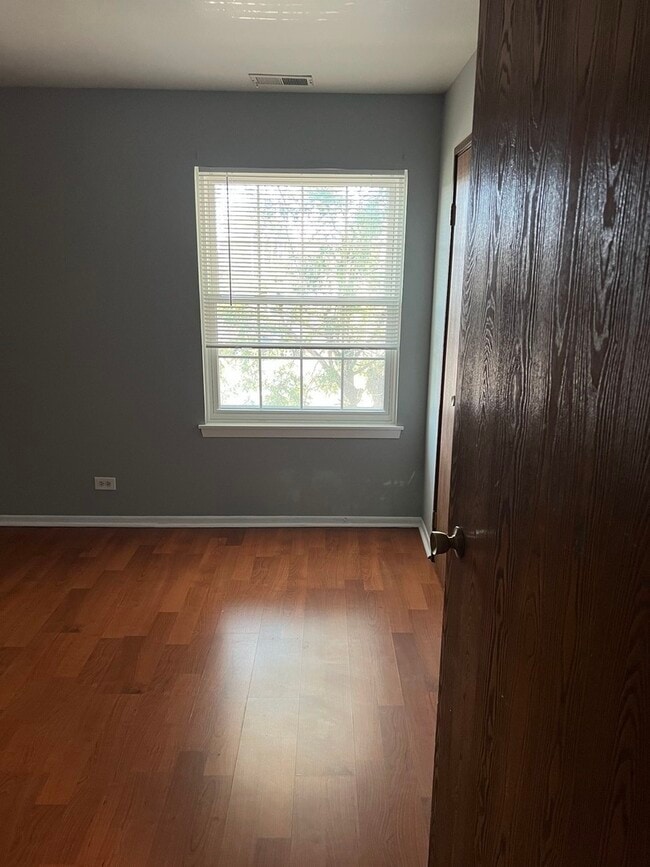 Building Photo - 1205 Wyndham Ct