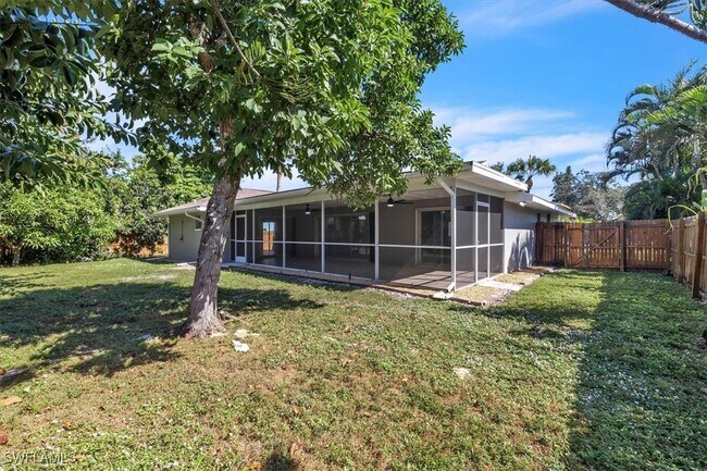 Building Photo - 27630 Wisconsin St