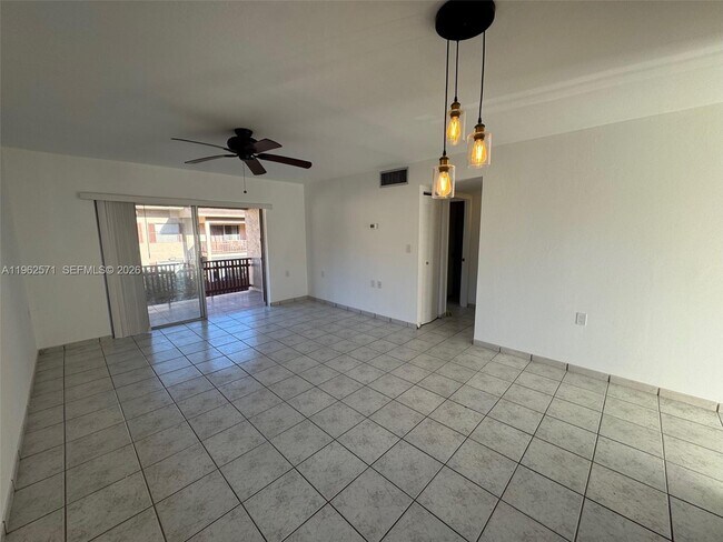 Building Photo - 11289 SW 88th St