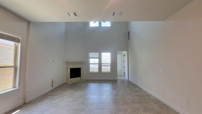 Building Photo - 1004 Pittsburgh Dr