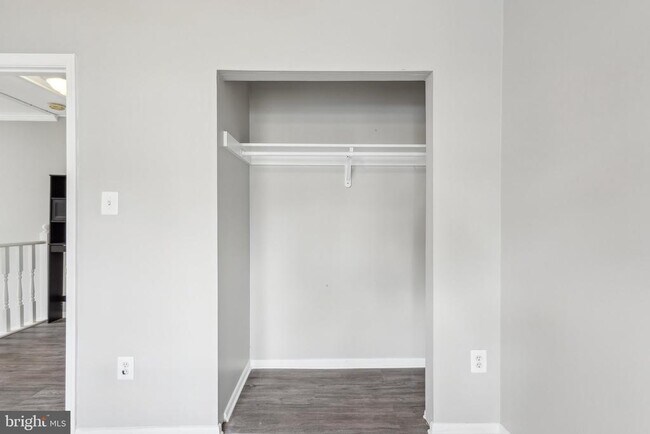 Building Photo - 9490 Mooregate Ct