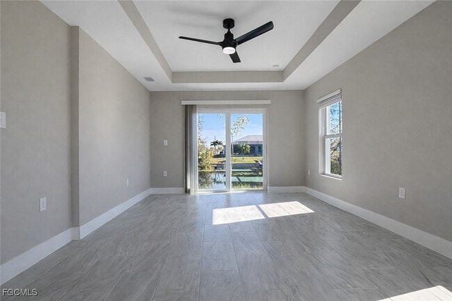 Building Photo - 3339 NE 13th Ave