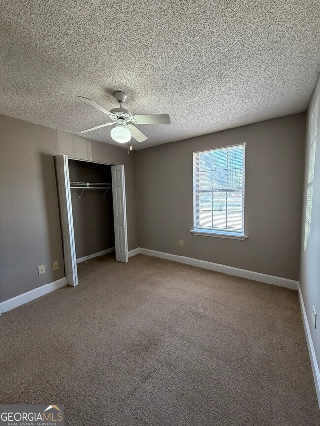 Building Photo - 409 Baltic Ct