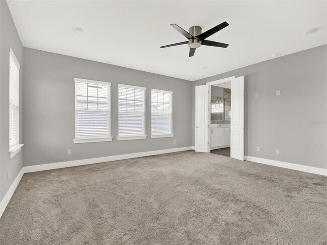 Building Photo - 13782 Grignard Aly
