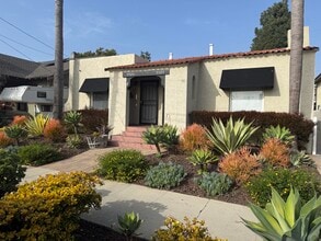 Building Photo - 15th Street